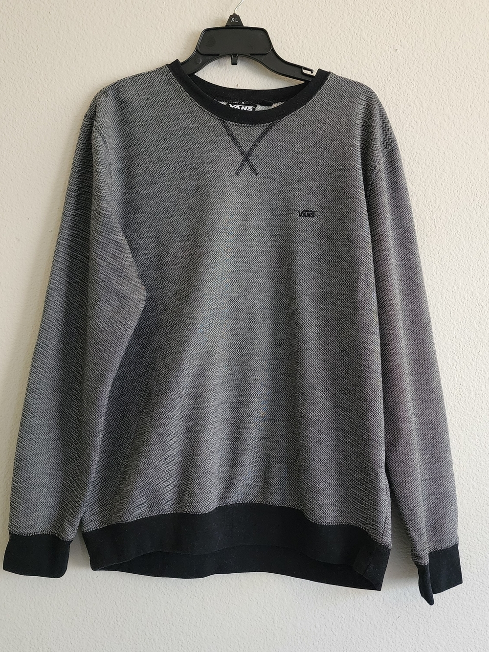 Vans Grey Black Herringbone Textured Knit Crewneck Sweatshirt Size L